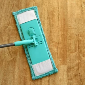 vinylcare-min-square-1-300x300 vinylcare-min-square-1-300x300